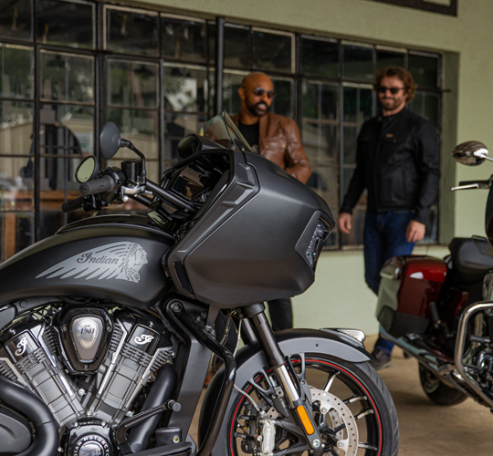 Stor skjerm. Mer kontroll.